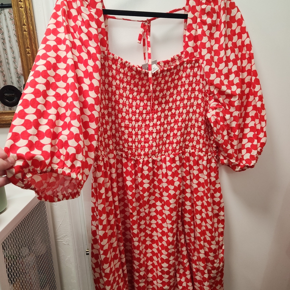 Ava & Viv Red and Cream Smocked Top